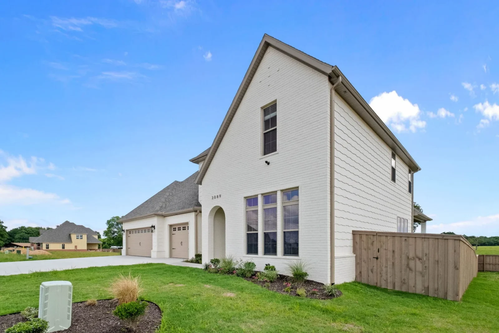 3089 Waypoint St, Springdale, AR 72762