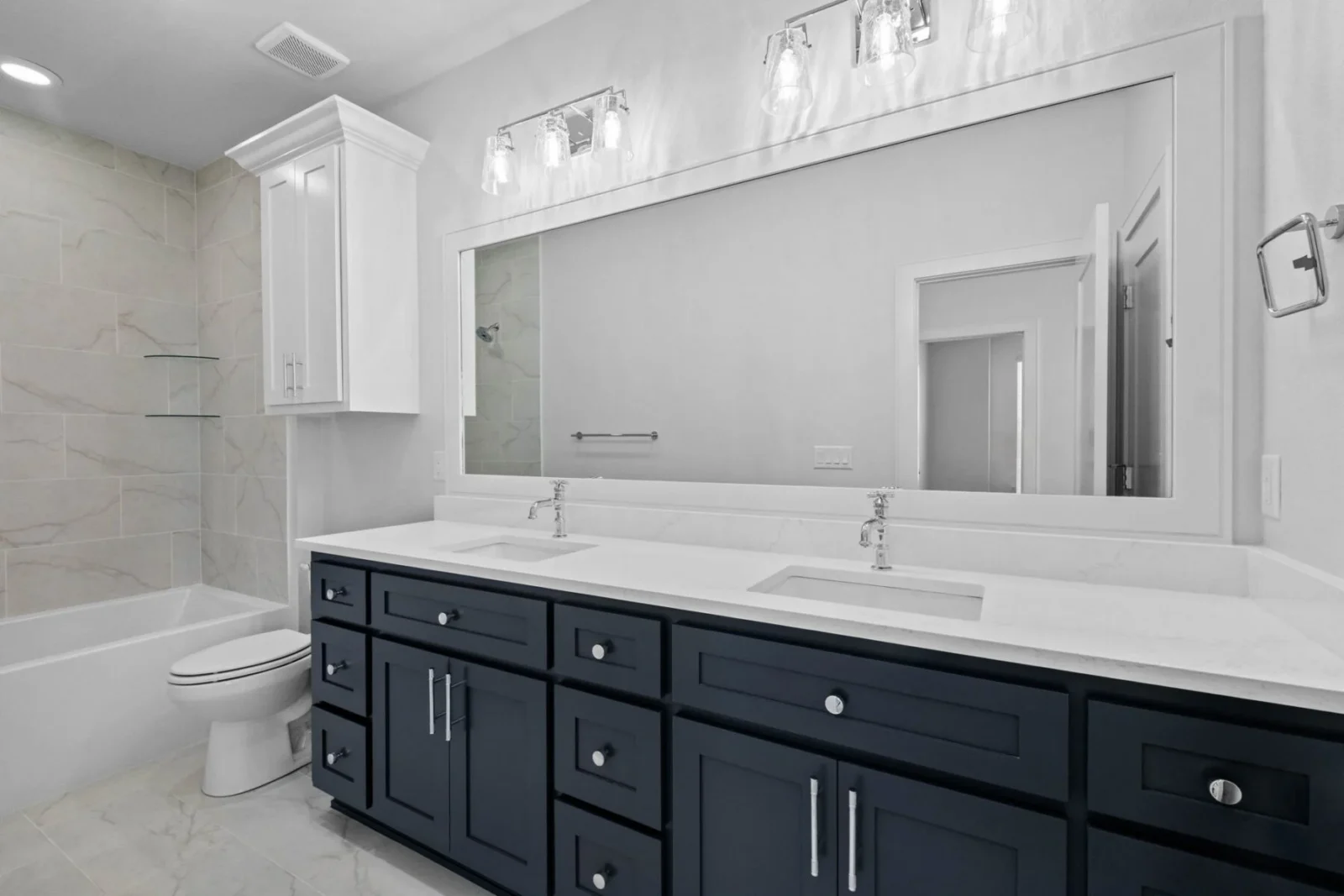 6485 Courtland Ave, Springdale, AR 72762