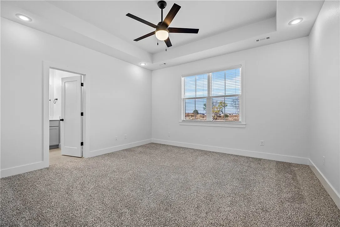 4436 W Bronco Dr, Fayetteville, AR 72704