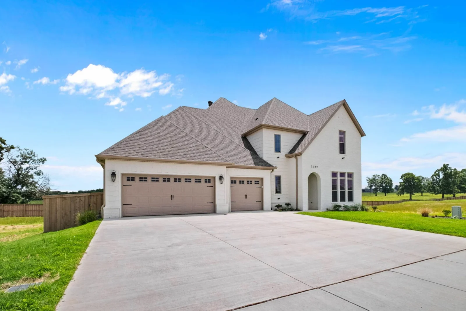 3089 Waypoint St, Springdale, AR 72762