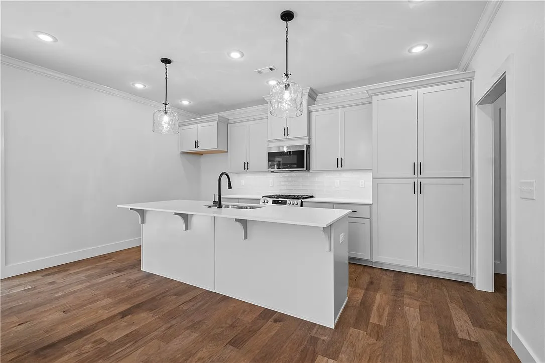 4436 W Bronco Dr, Fayetteville, AR 72704