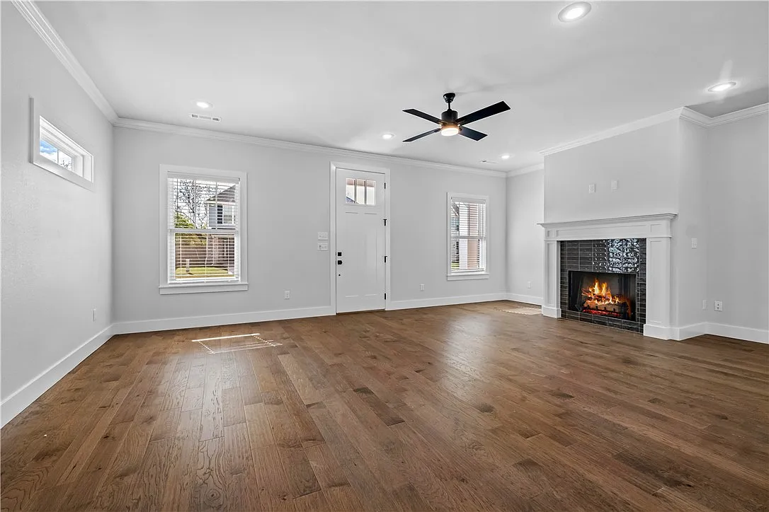 4448 W Bronco Dr, Fayetteville, AR 72704