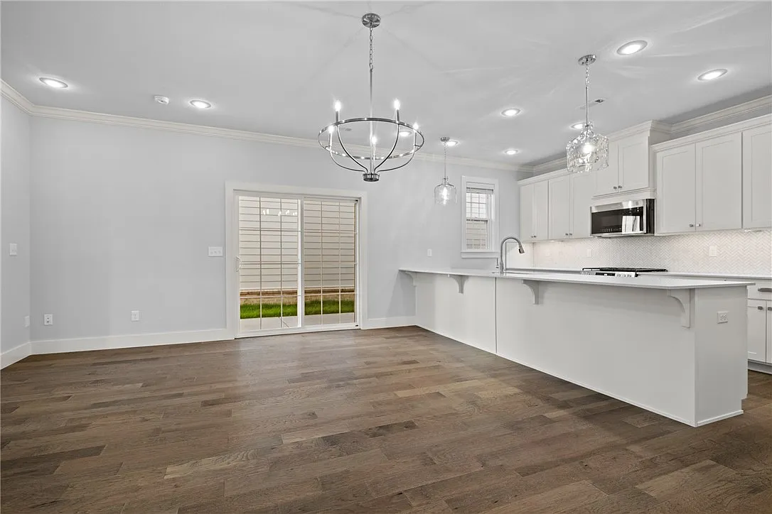 4376 W Bronco Dr, Fayetteville, AR 72704