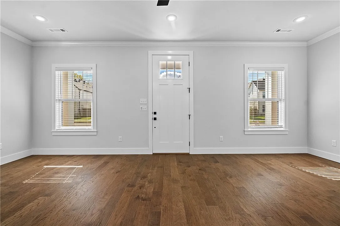 4448 W Bronco Dr, Fayetteville, AR 72704