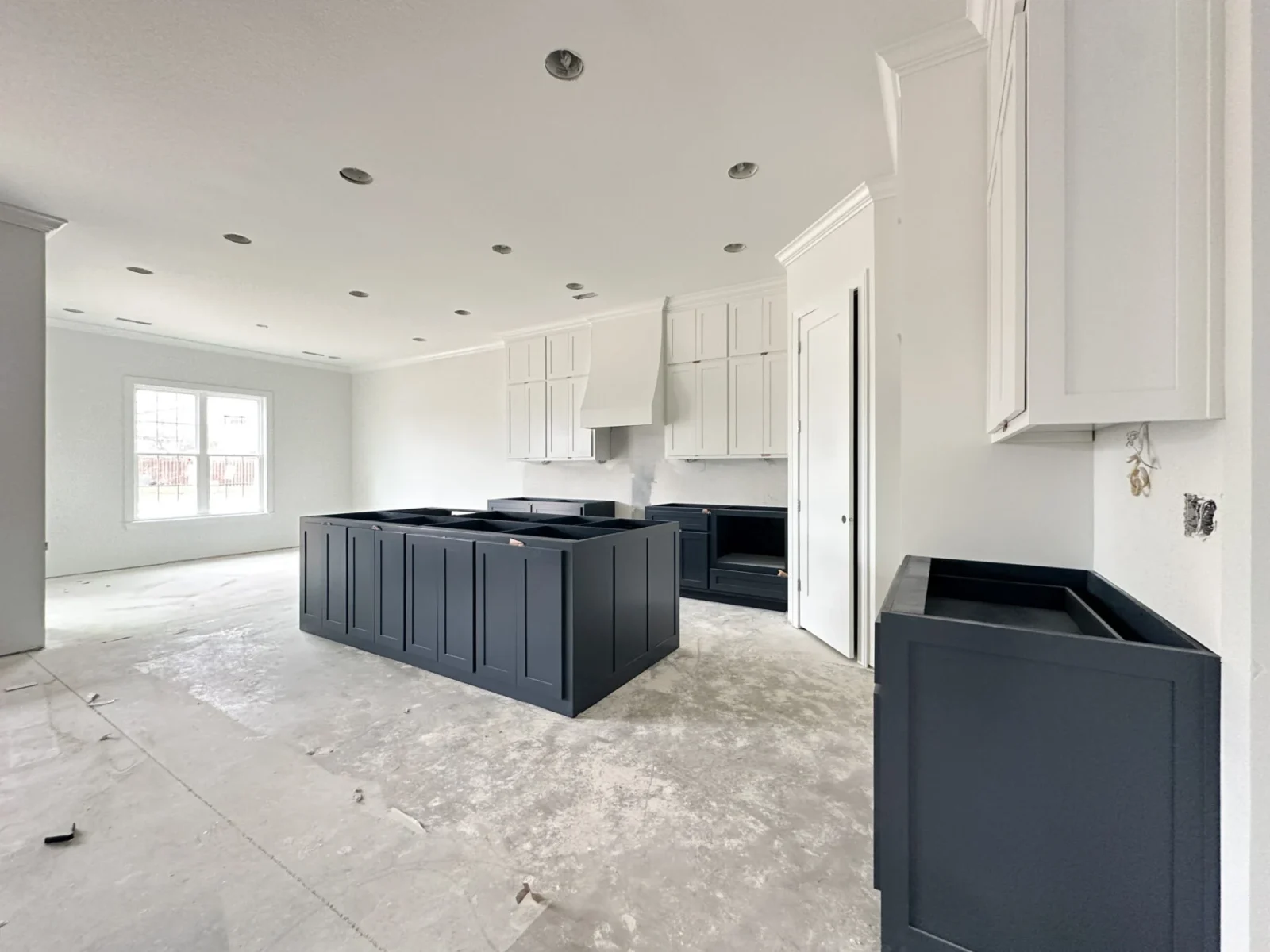 6485 Courtland Ave, Springdale, AR 72762