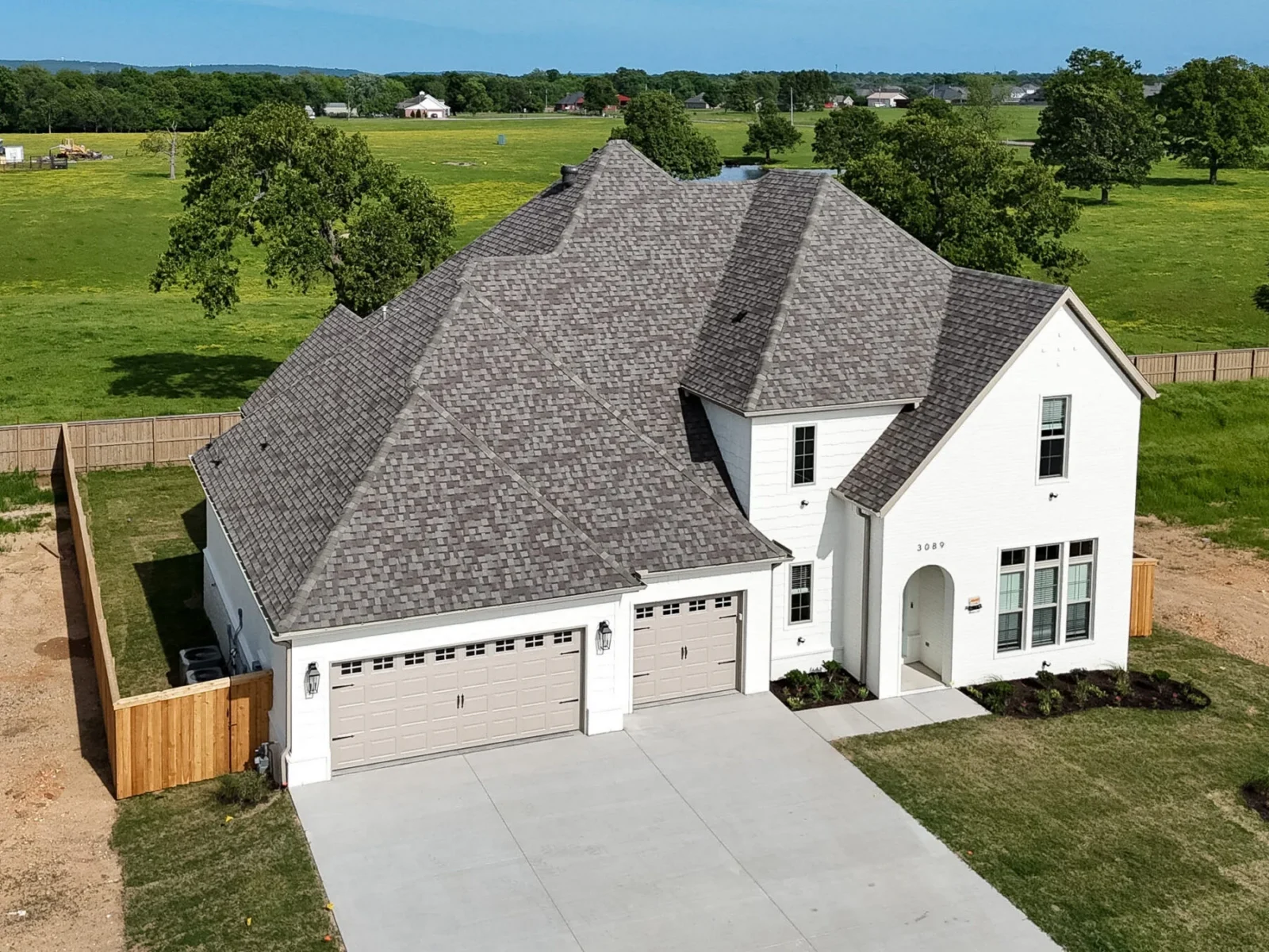 3089 Waypoint St, Springdale, AR 72762