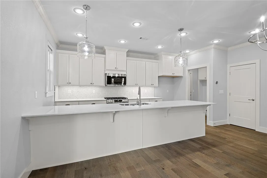 4376 W Bronco Dr, Fayetteville, AR 72704