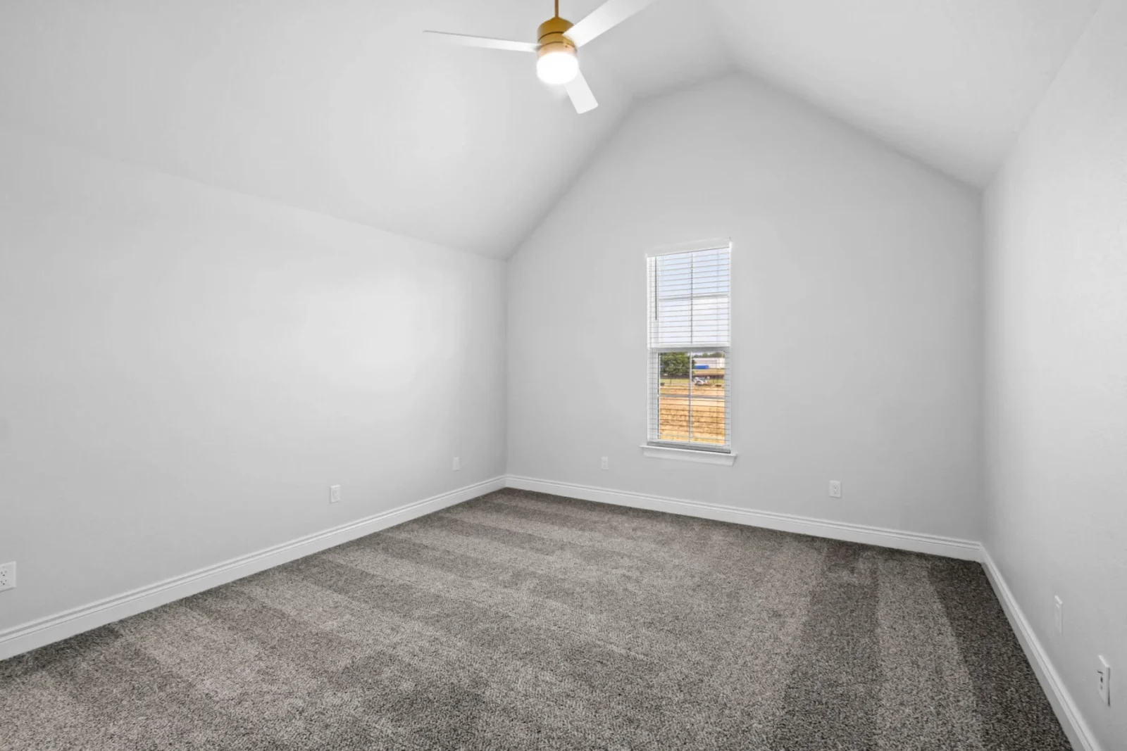 6489 County Ave, Springdale, AR 72762