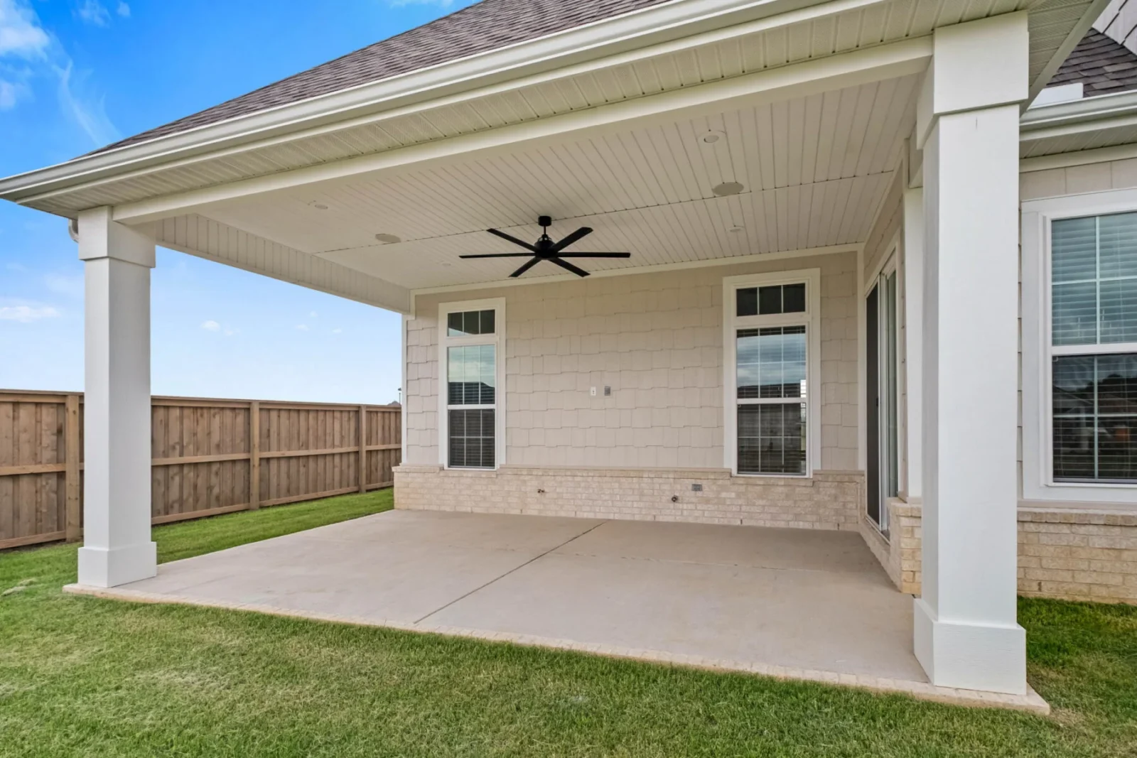 3000 Courtyard St, Springdale, AR 72762
