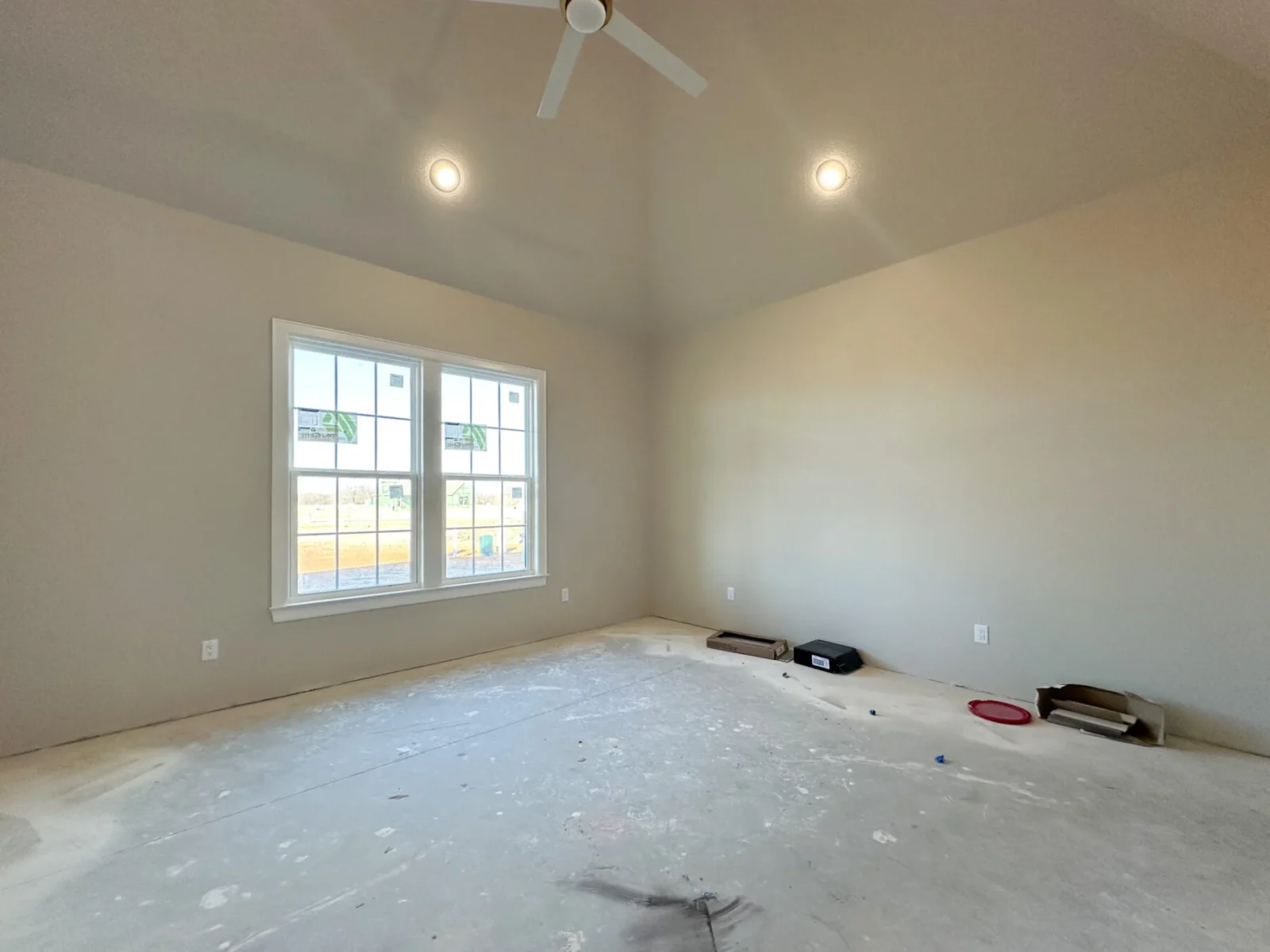 6534 Courtland Ave, Springdale, AR 72762