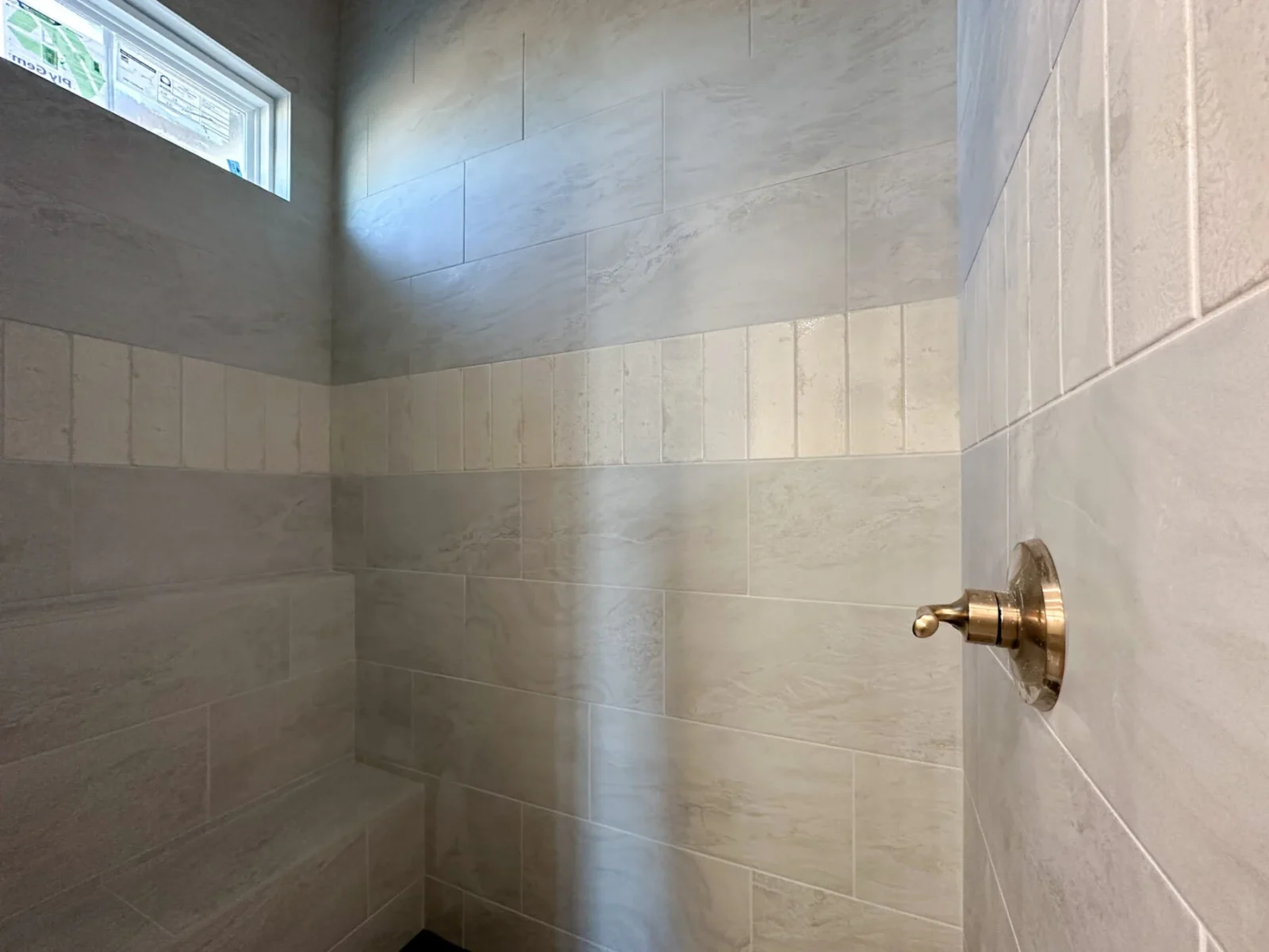 6534 Courtland Ave, Springdale, AR 72762