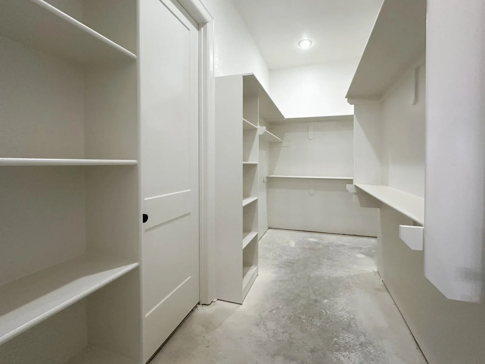 6534 Courtland Ave, Springdale, AR 72762