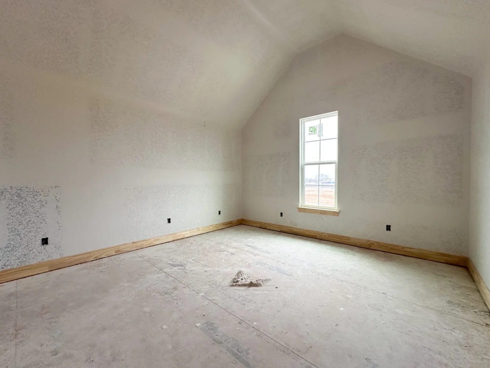 6489 County Ave, Springdale, AR 72762