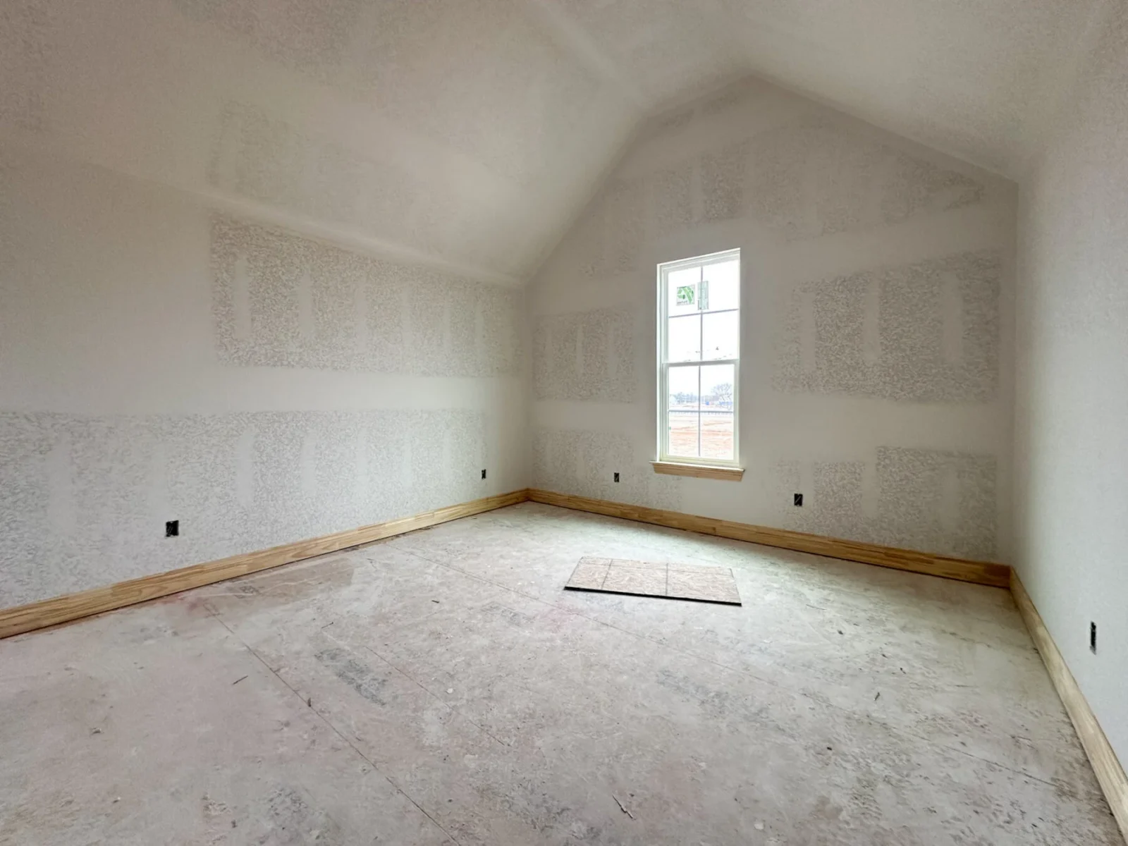 6489 County Ave, Springdale, AR 72762