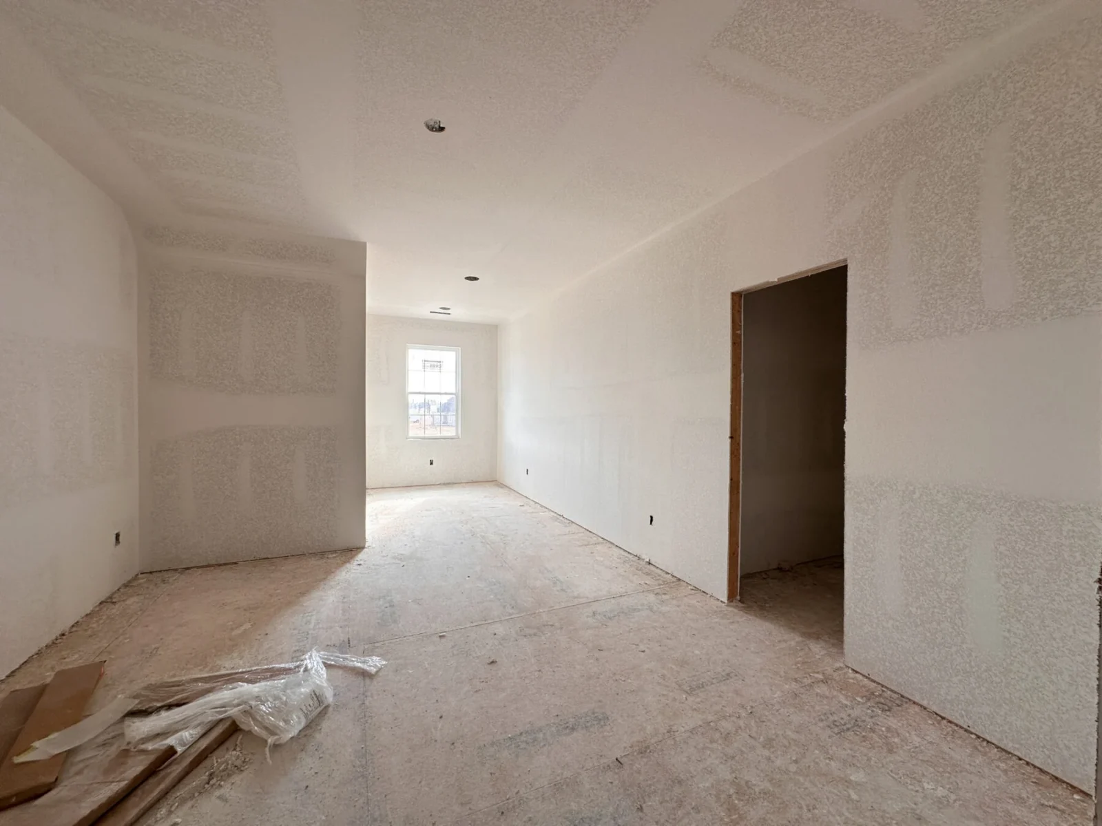 3122 Courtyard St, Springdale, AR 72762