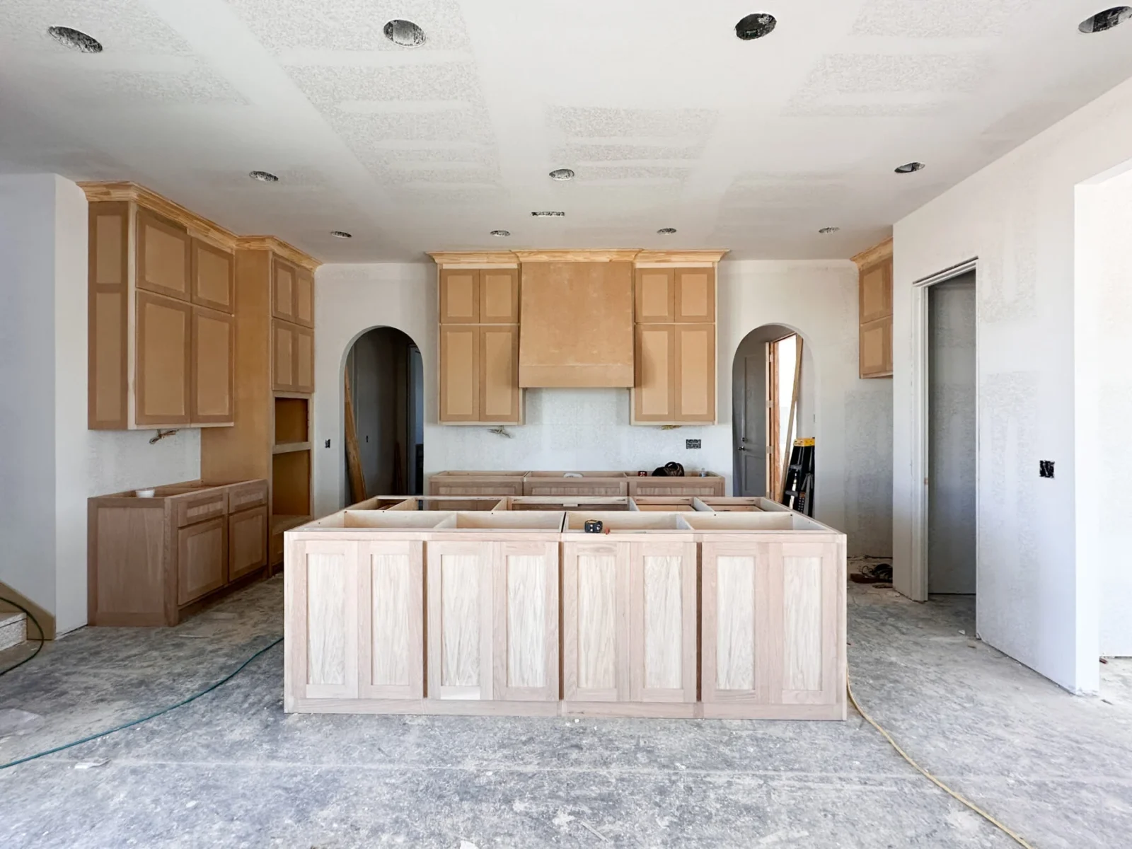 3122 Courtyard St, Springdale, AR 72762