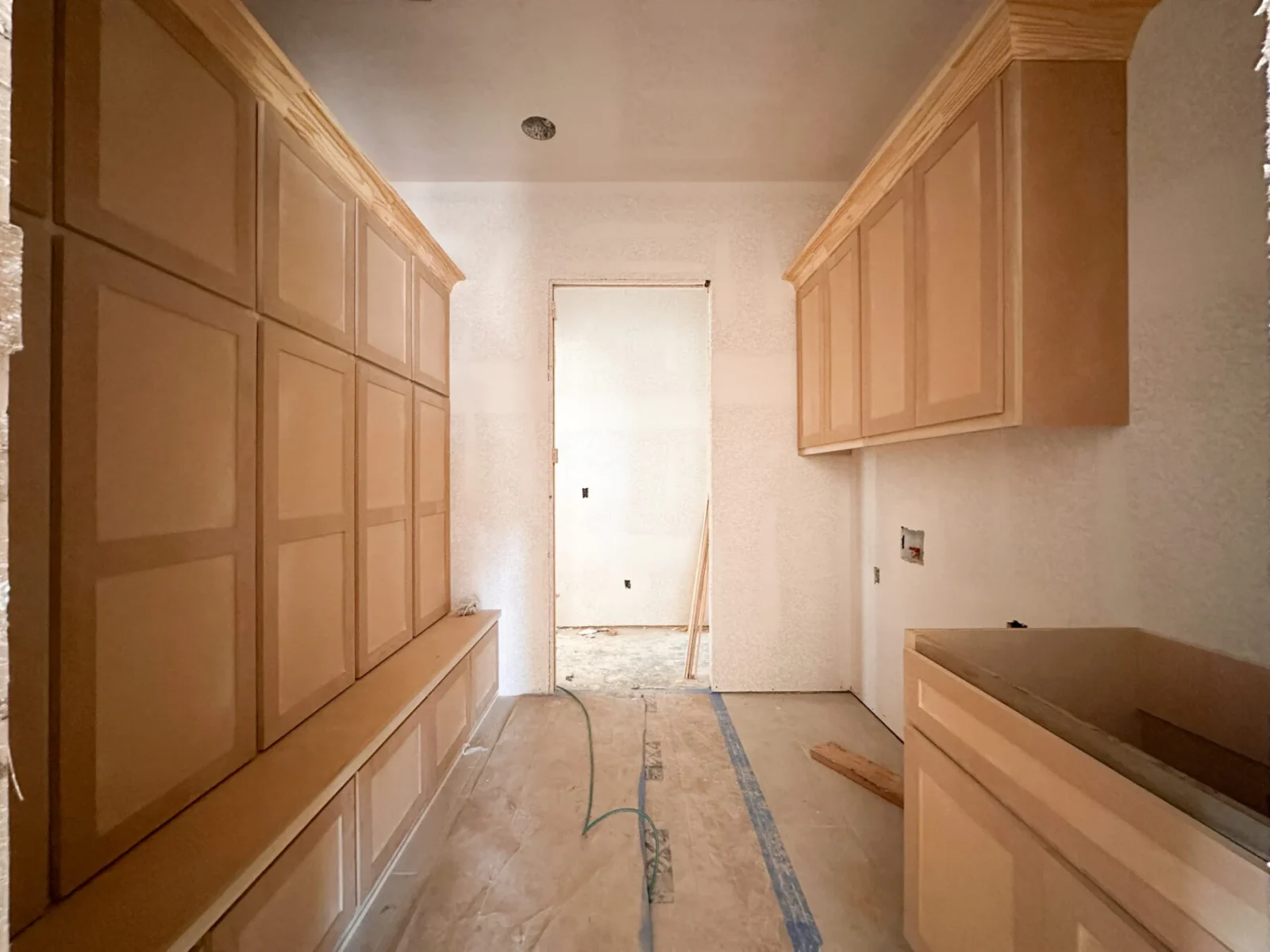 3122 Courtyard St, Springdale, AR 72762