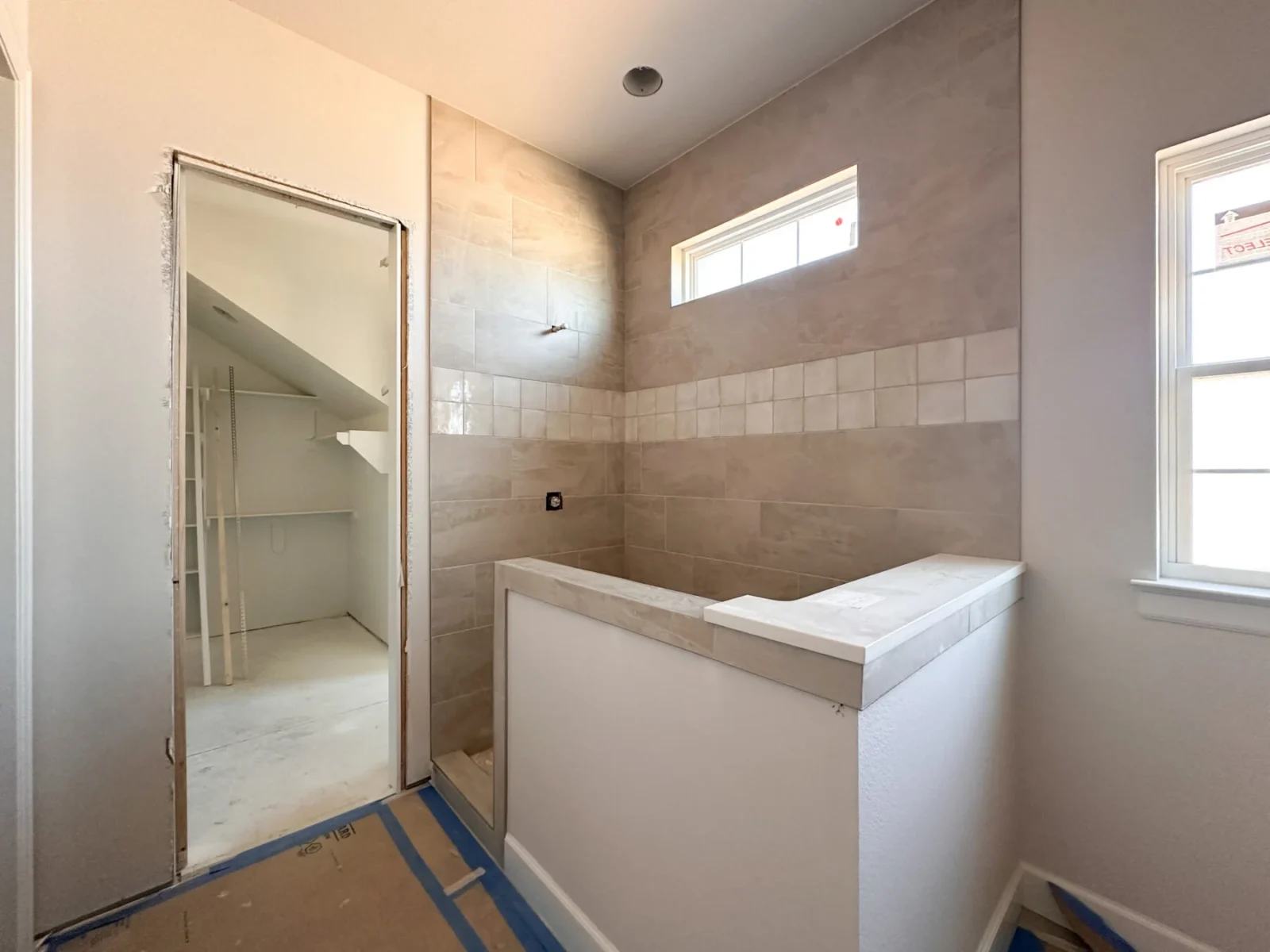 3122 Courtyard St, Springdale, AR 72762