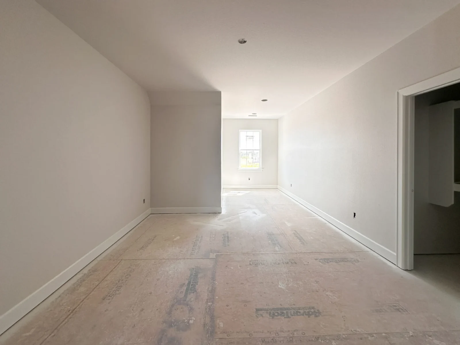 3122 Courtyard St, Springdale, AR 72762