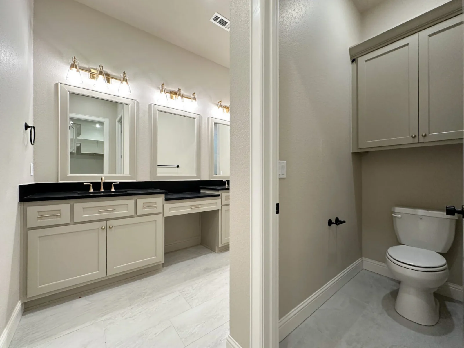 6534 Courtland Ave, Springdale, AR 72762