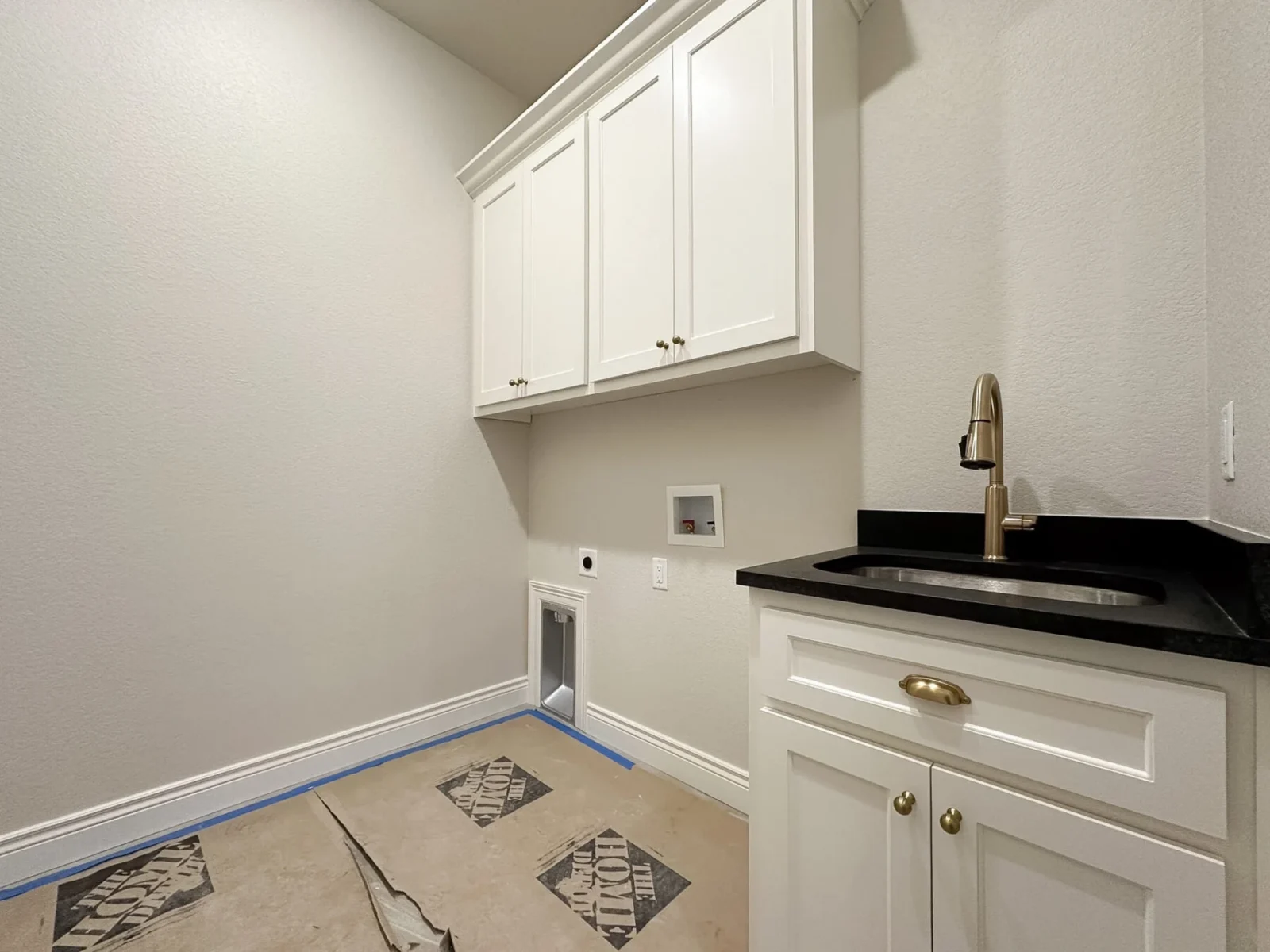 6489 County Ave, Springdale, AR 72762