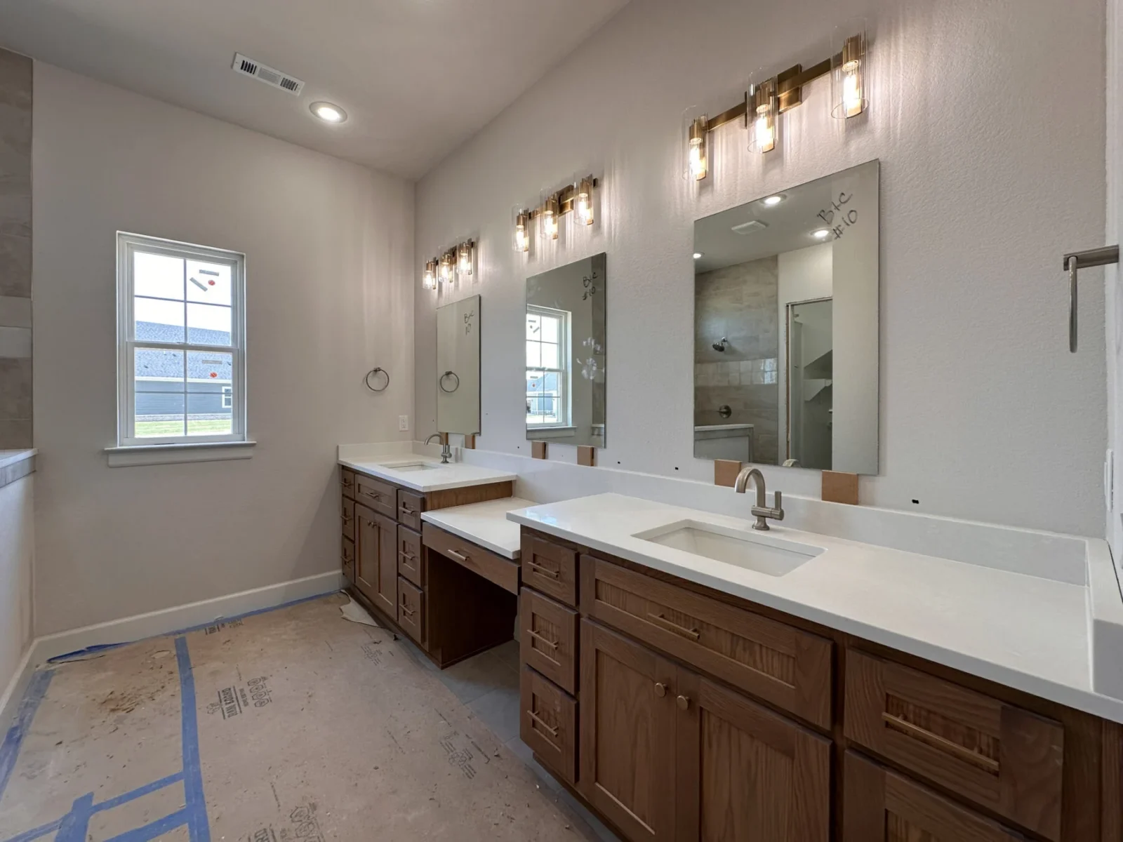 3122 Courtyard St, Springdale, AR 72762