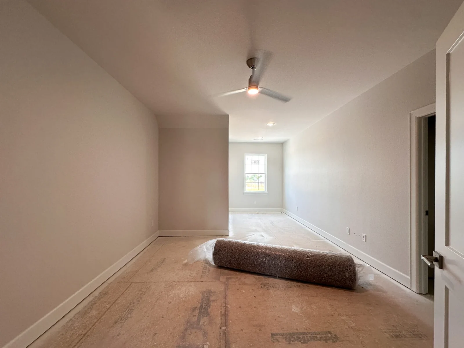 3122 Courtyard St, Springdale, AR 72762