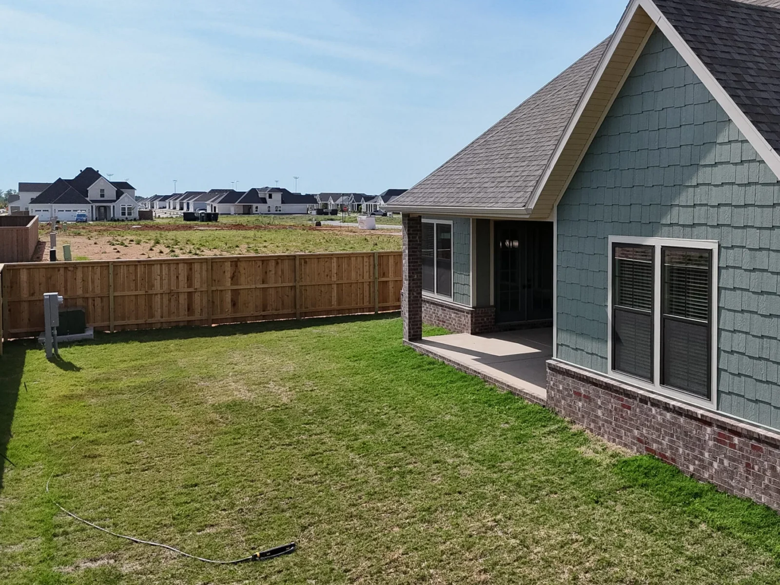 6489 County Ave, Springdale, AR 72762