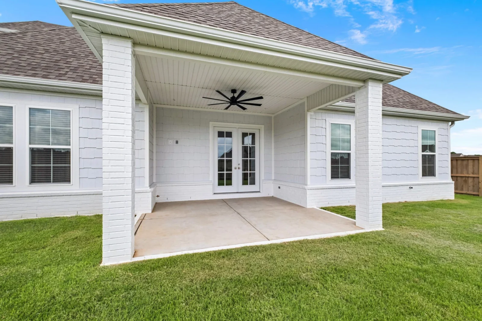 6560 County Ave, Springdale, AR 72762
