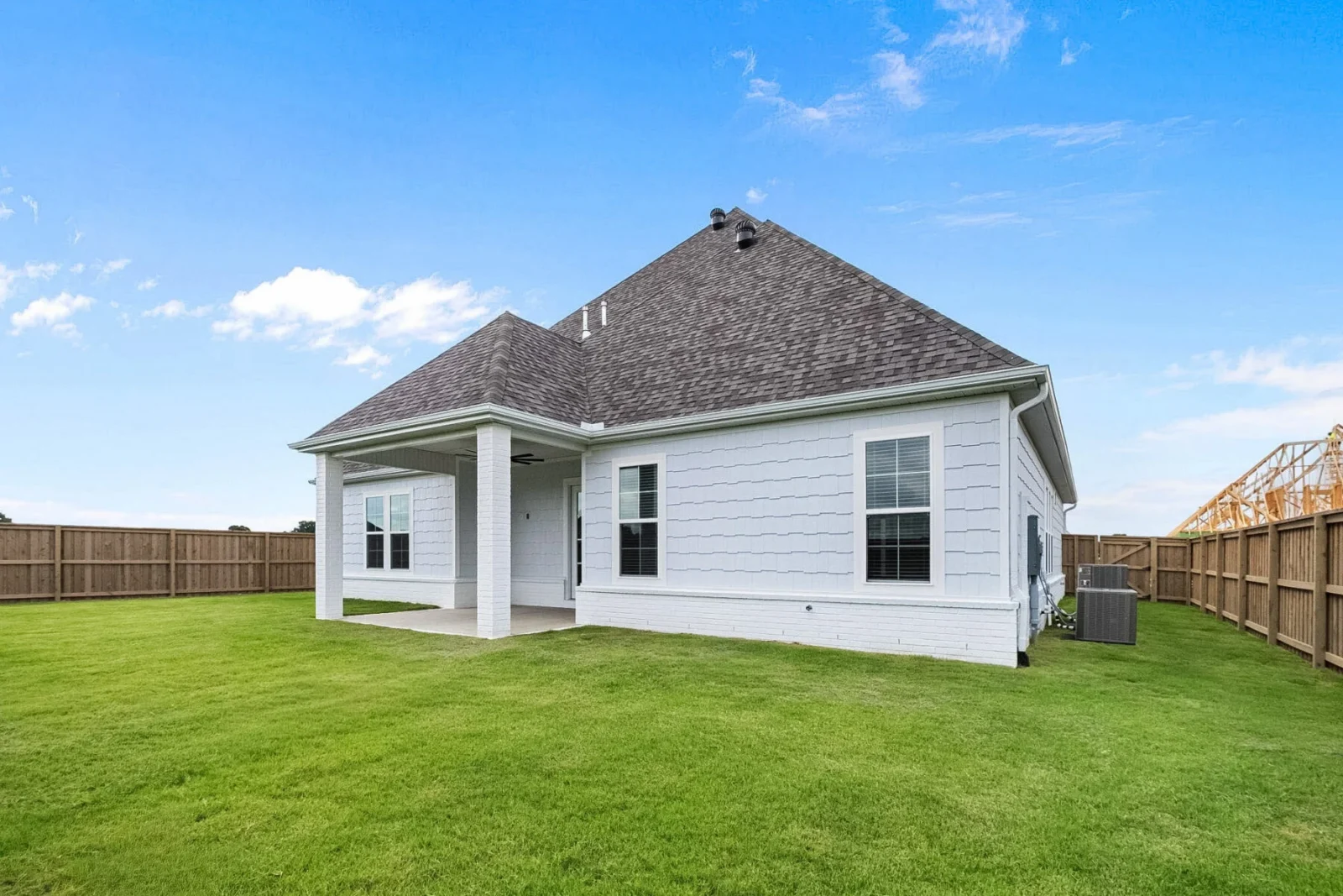 6560 County Ave, Springdale, AR 72762