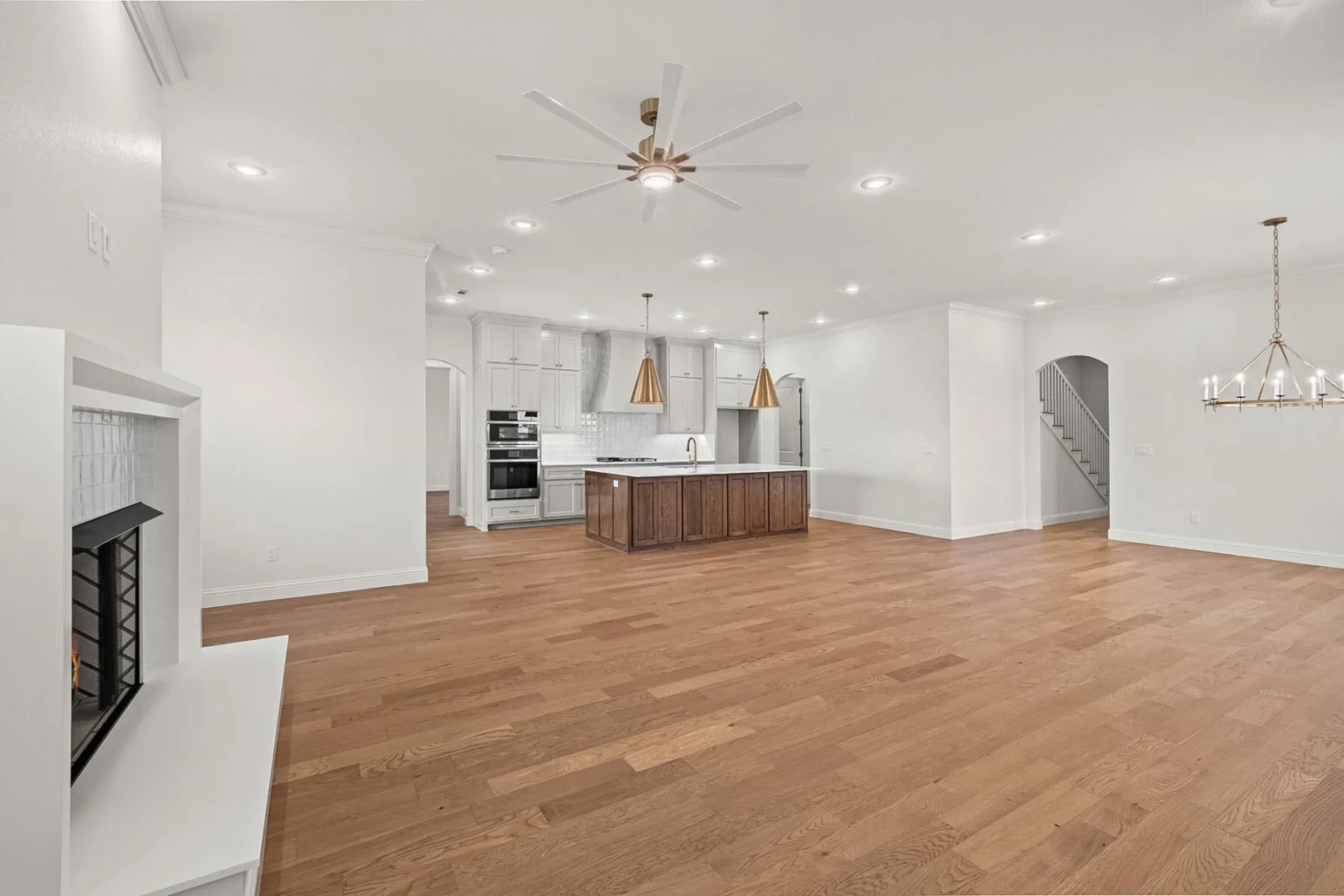 6560 County Ave, Springdale, AR 72762