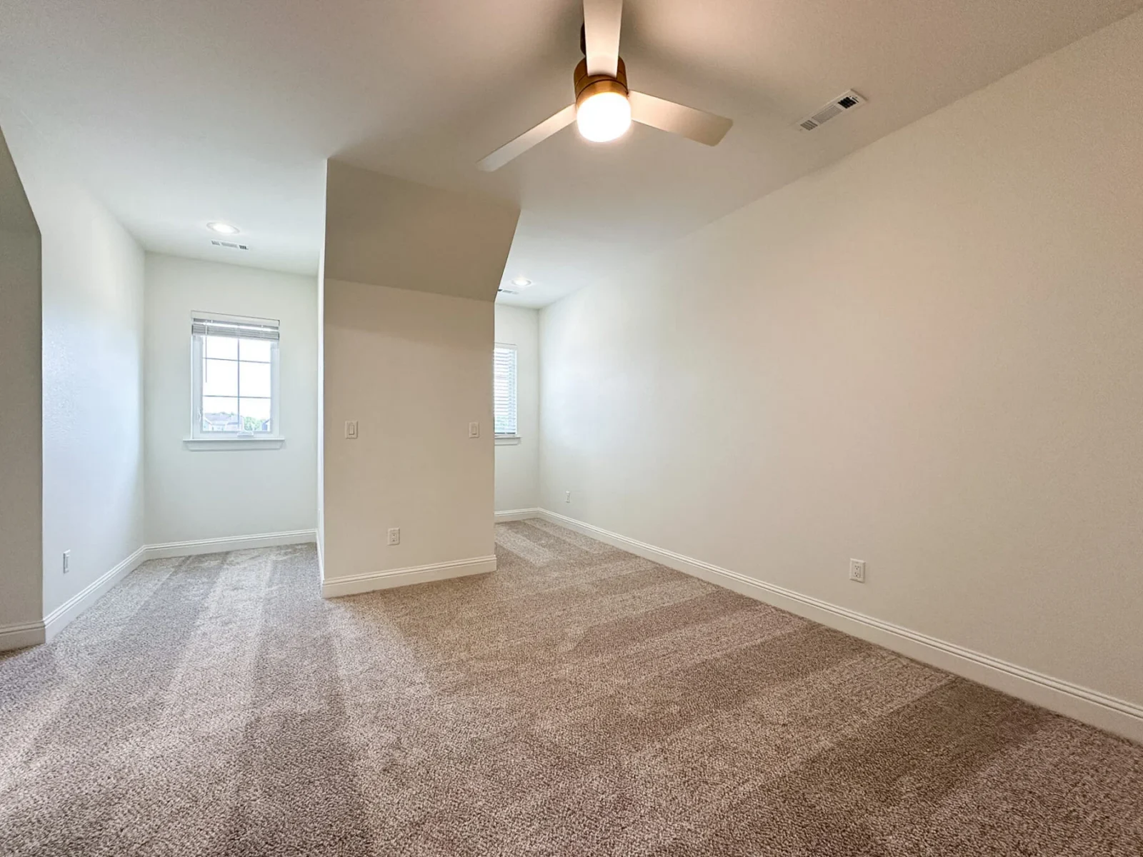 6560 County Ave, Springdale, AR 72762