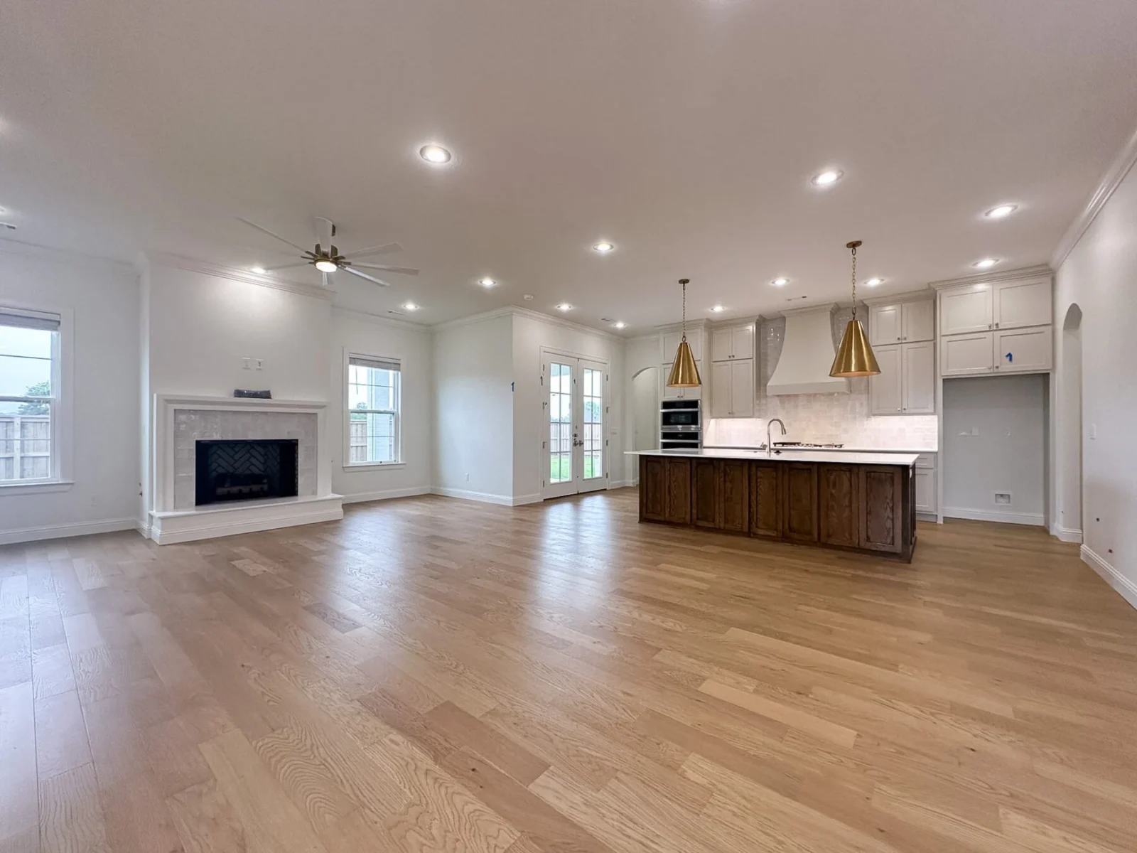 6560 County Ave, Springdale, AR 72762
