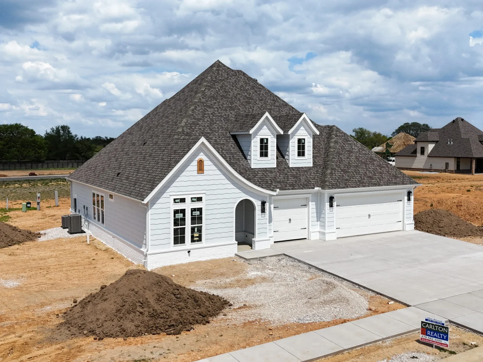 6590 County Ave, Springdale, AR 72762