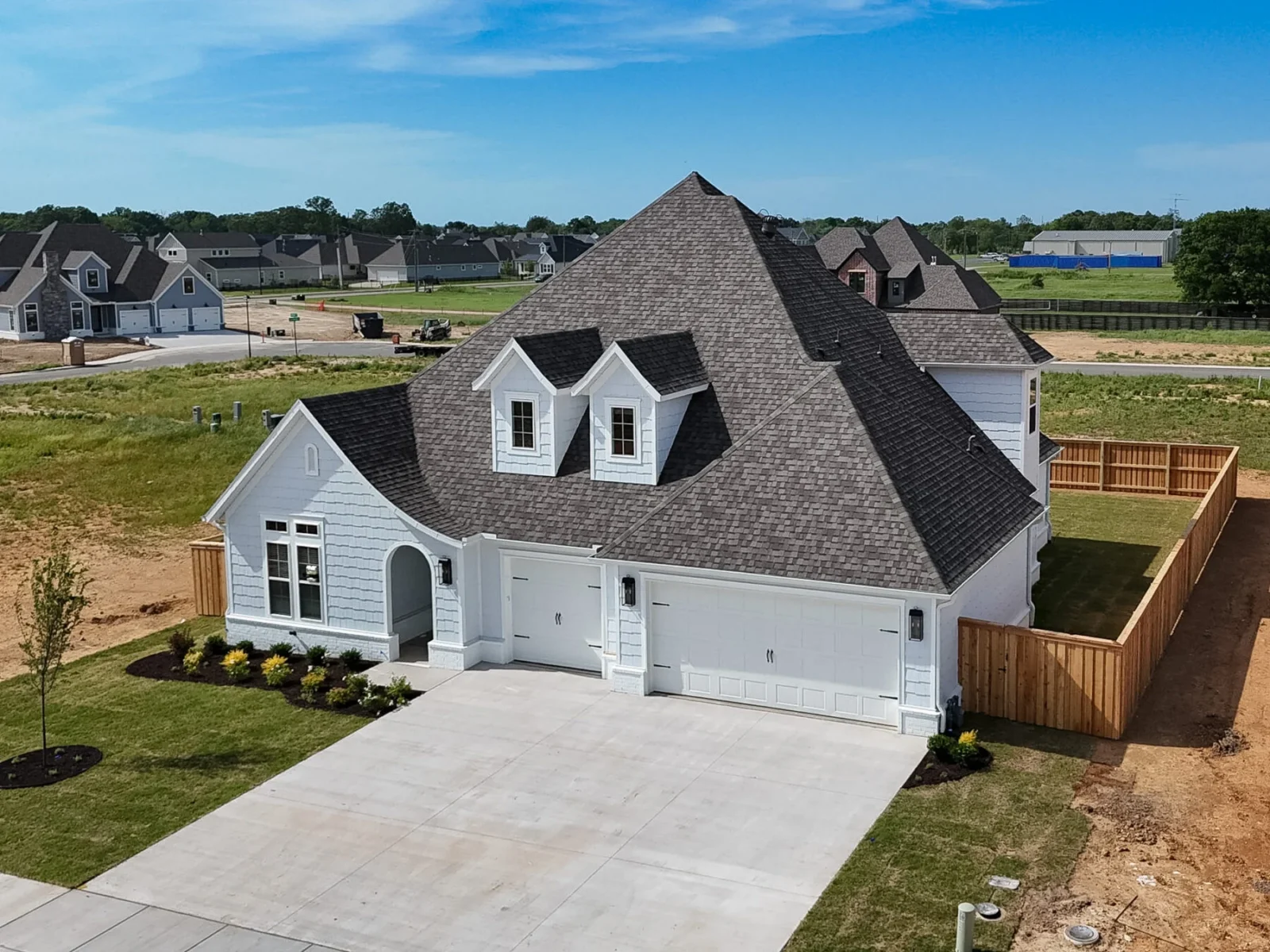 6560 County Ave, Springdale, AR 72762