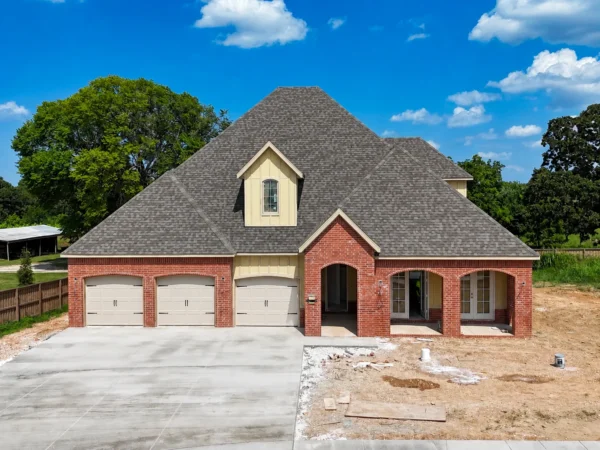 3183 Waypoint St, Springdale, AR 72762
