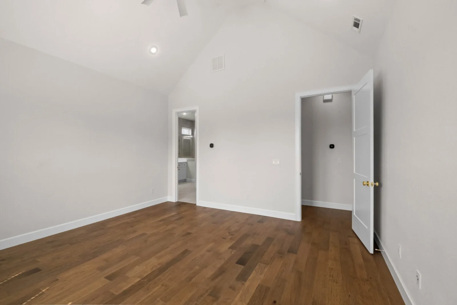 6557 Courtland Ave, Springdale, AR 72762