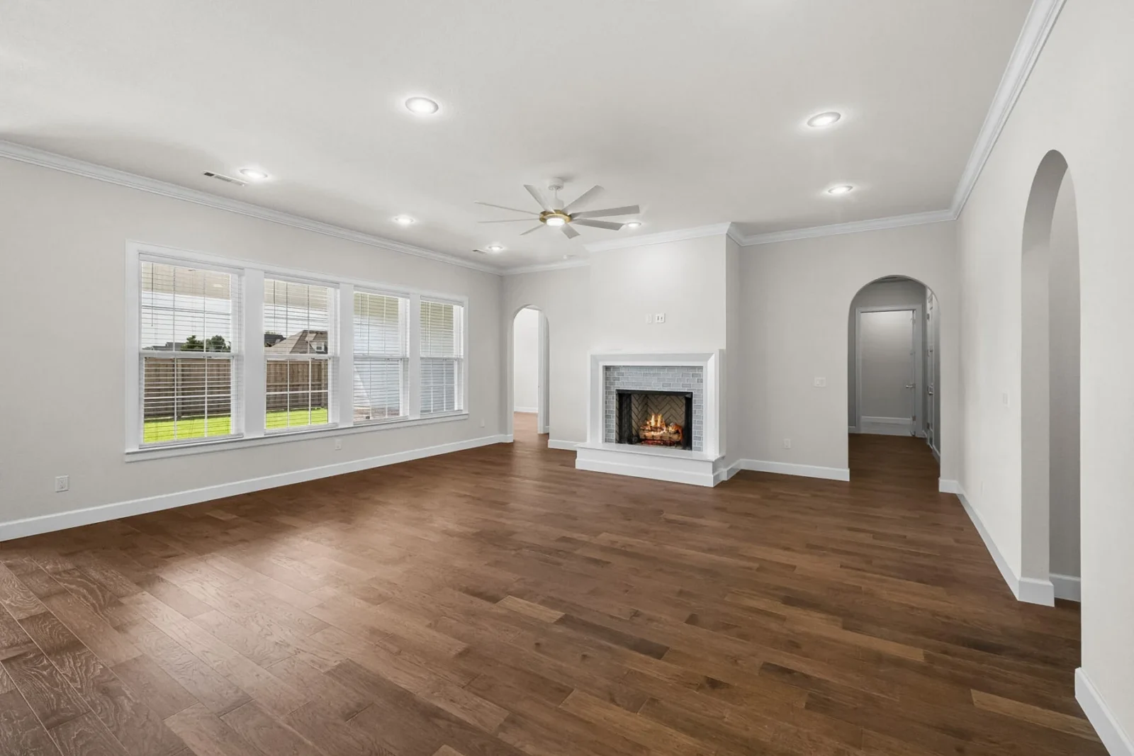 6557 Courtland Ave, Springdale, AR 72762