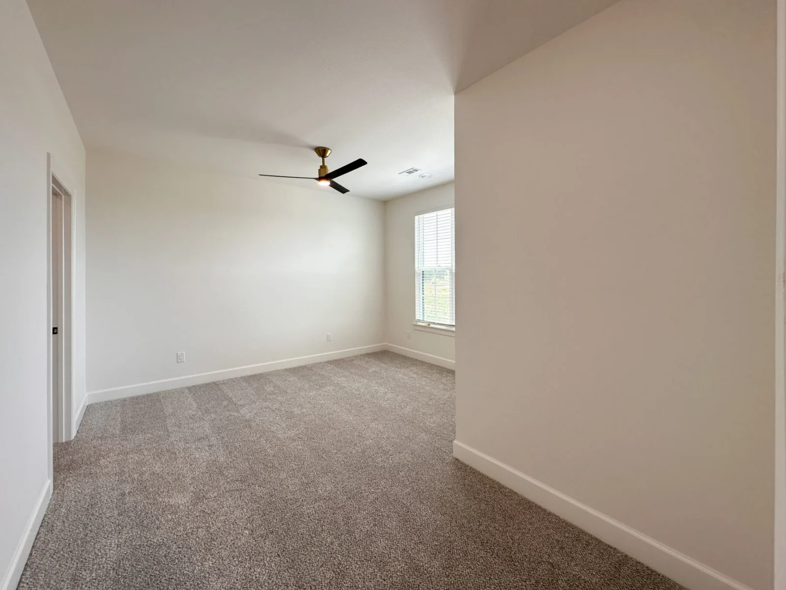 6486 Align Ave, Springdale, AR 72762