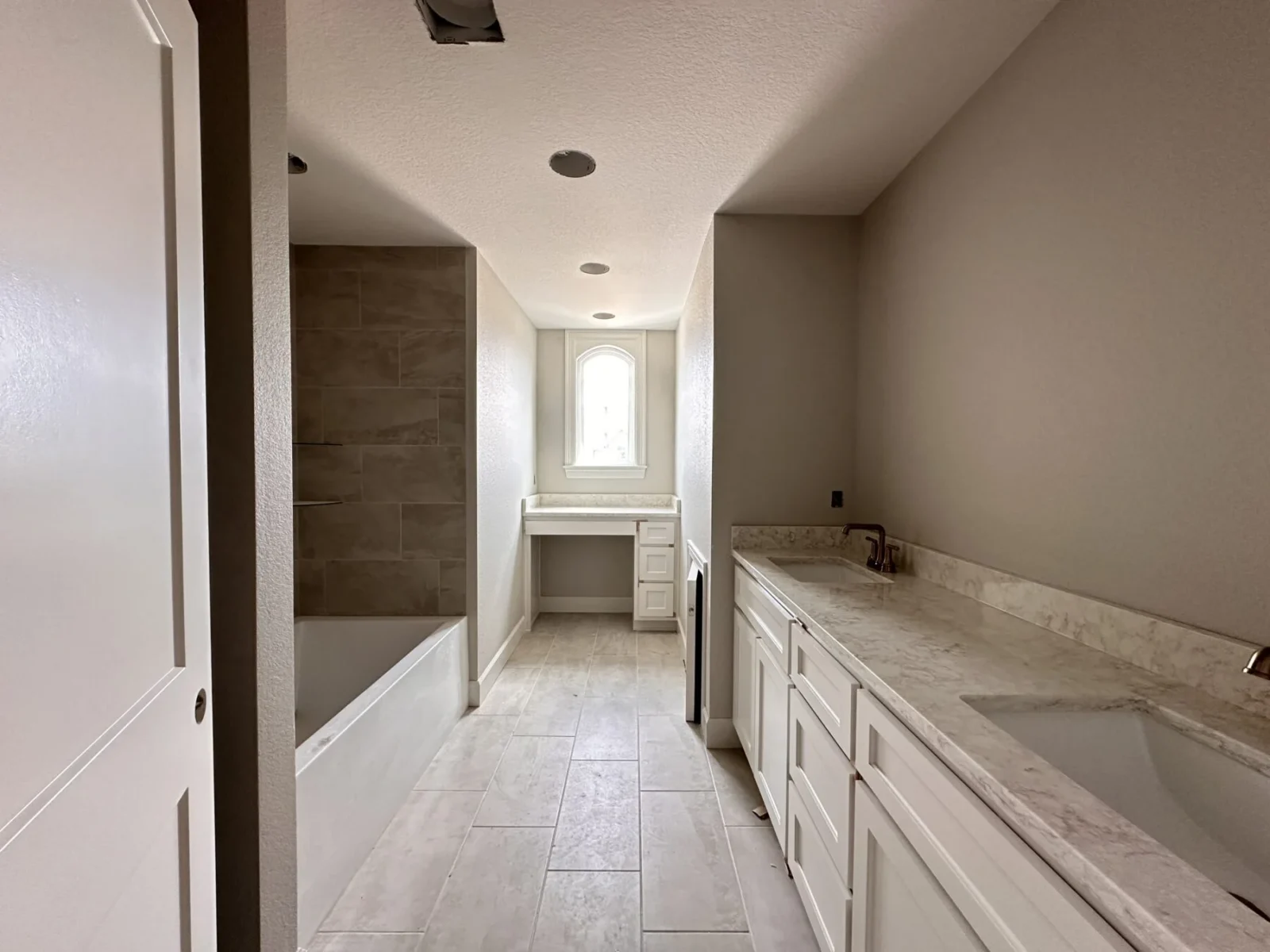 6492 Align Ave, Springdale, AR 72762