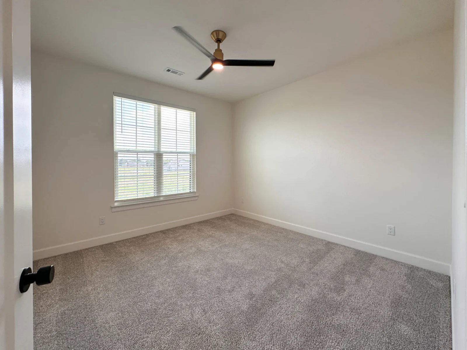 6486 Align Ave, Springdale, AR 72762