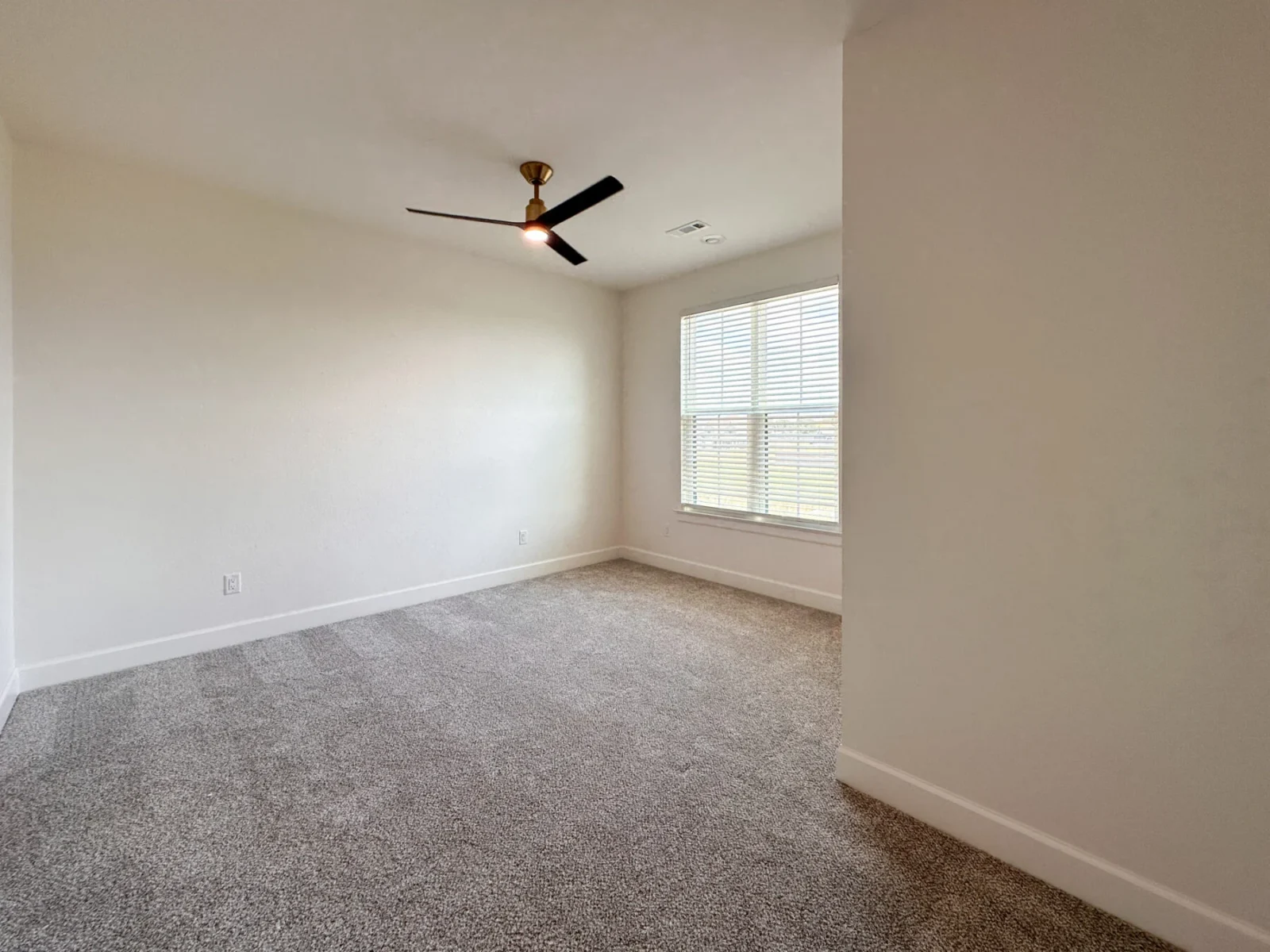 6486 Align Ave, Springdale, AR 72762