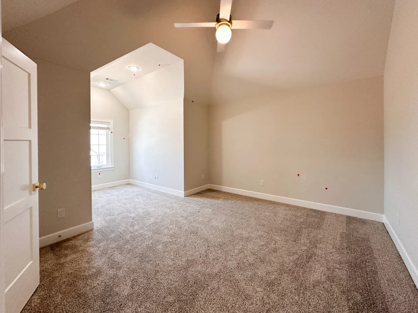 6557 Courtland Ave, Springdale, AR 72762