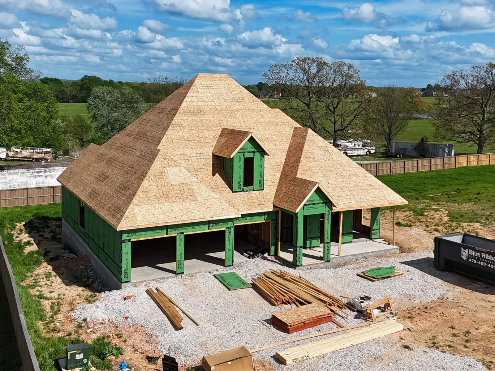 3183 Waypoint St, Springdale, AR 72762