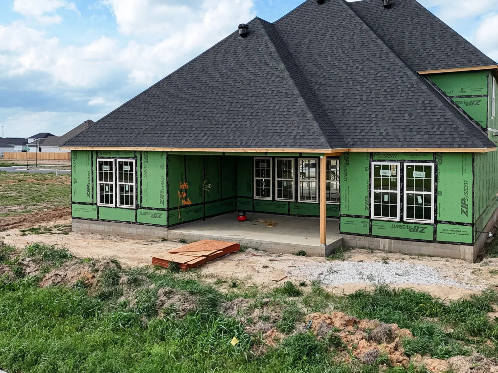 6557 Courtland Ave, Springdale, AR 72762