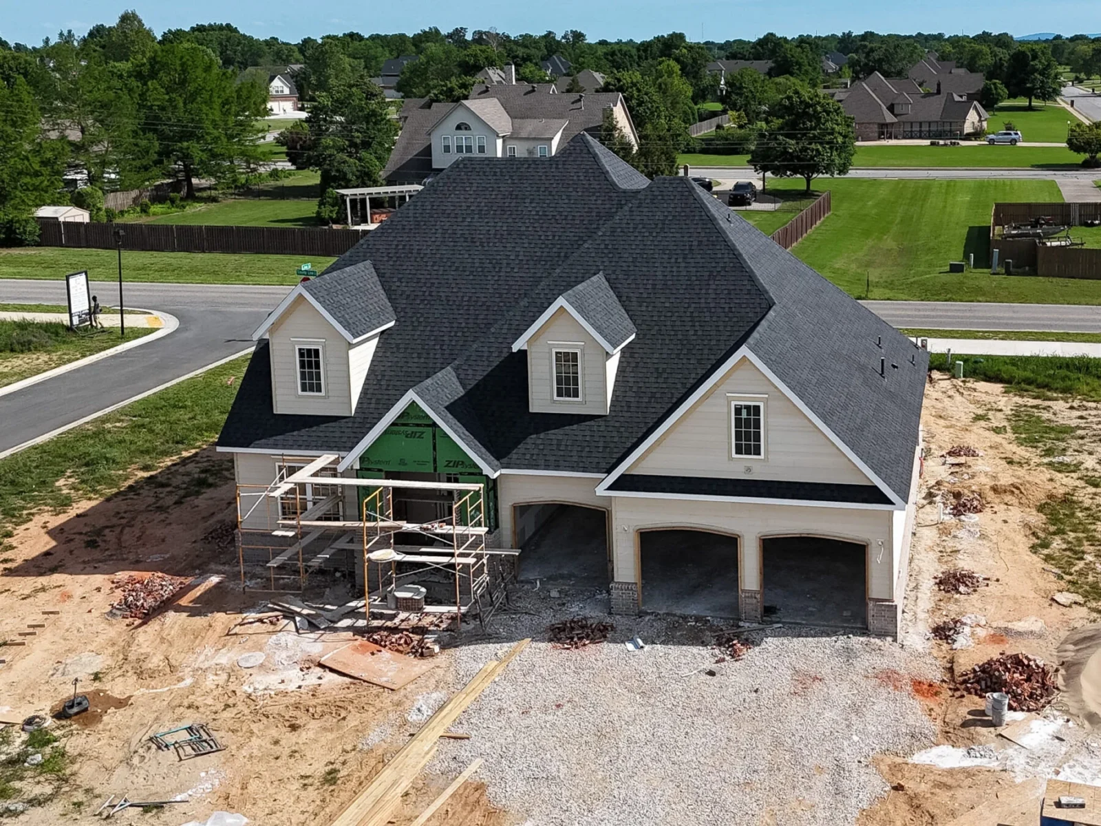 6557 Courtland Ave, Springdale, AR 72762