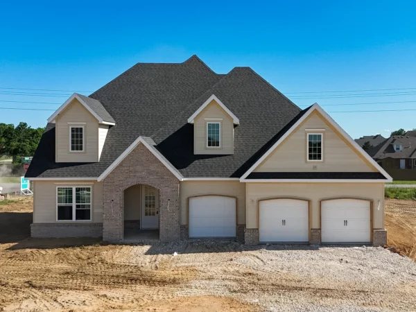 6557 Courtland Ave, Springdale, AR 72762