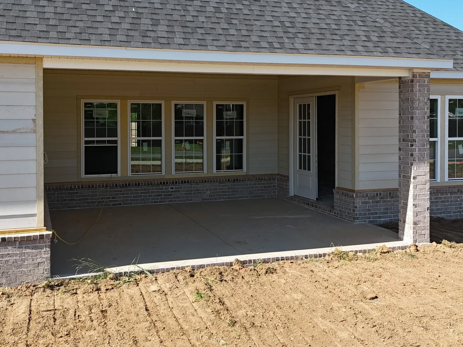 6557 Courtland Ave, Springdale, AR 72762