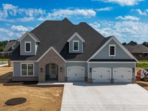 6557 Courtland Ave, Springdale, AR 72762