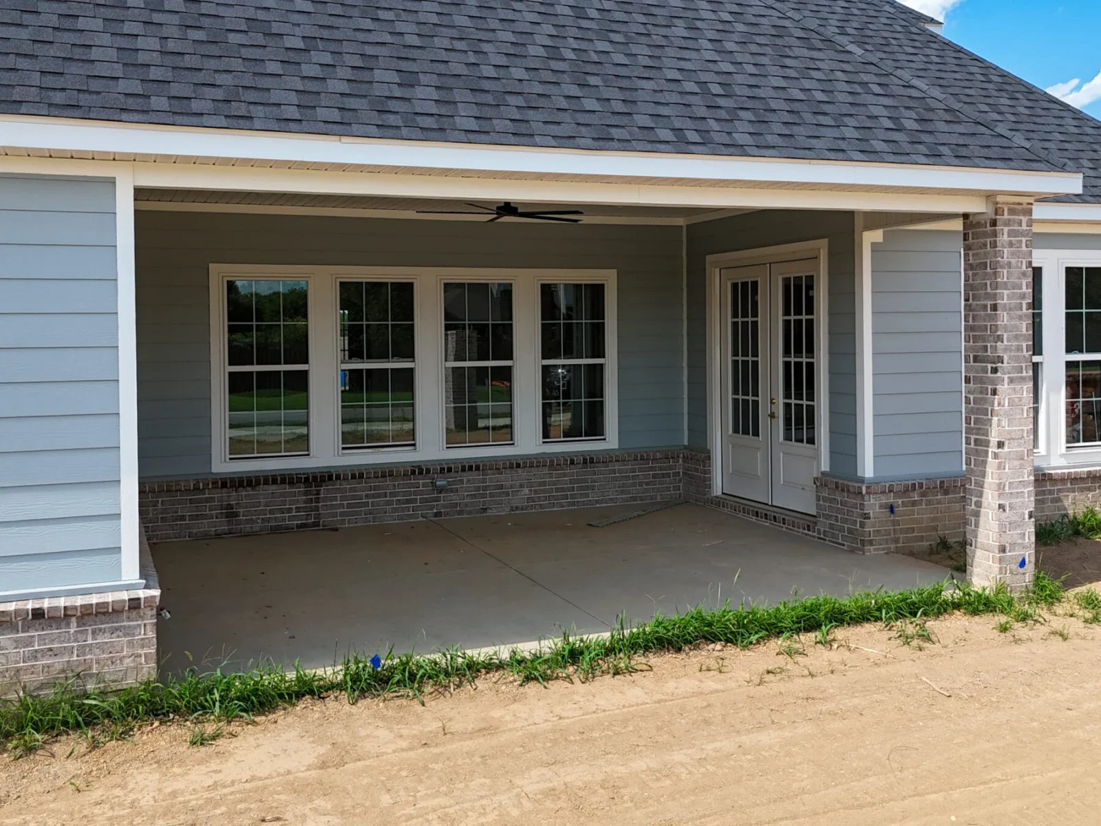 6557 Courtland Ave, Springdale, AR 72762